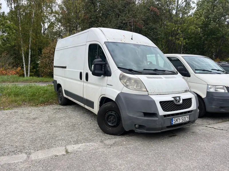 Peugeot Boxer 3 0 – wypożyczalnia aut Będzin